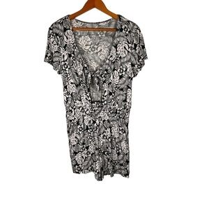 LOFT BEACH Floral short‎ Romper Green Size XXS
